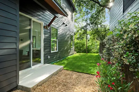 New construction Condo house 1406 Cometa St, Unit 2, Austin, TX 78721 - image