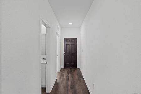 New construction Single-Family house 8207 Brandy Br, San Antonio, TX 78252 plan Sandalwood - image 19