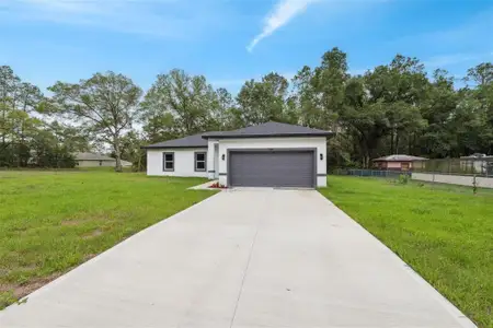 New construction Single-Family house 732 W Macroy Pl, Dunnellon, FL 34434 - image