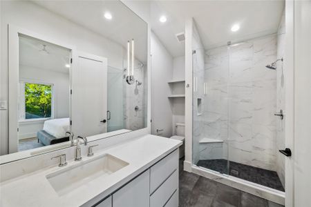 New construction Single-Family house 2205 North Blvd, Houston, TX 77098 - image 12