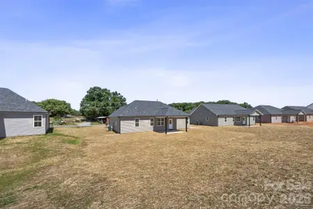 New construction Single-Family house 1014 Speight Rd, Albemarle, NC 28001 - image 20