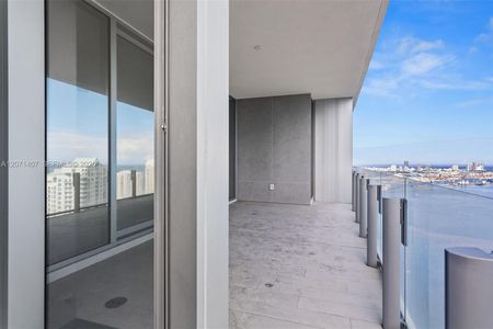 New construction Condo house 300 Biscayne Blvd Wy, Unit 4303C, Miami, FL 33131 - image