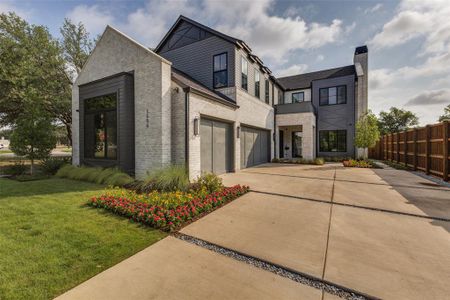 New construction Single-Family house 1606 Old Gate Ln, Dallas, TX 75218 - image