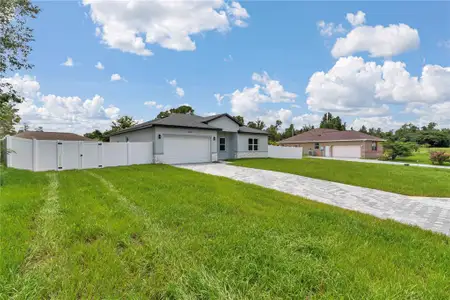 New construction Single-Family house 3888 Sw 157Th Place Rd, Ocala, FL 34473 - image