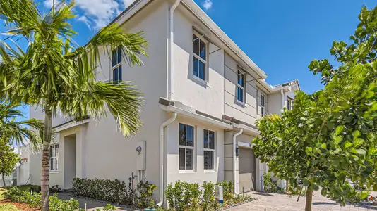 New construction Townhouse house 17068 Sw 2Nd Cir, Pembroke Pines, FL 33027 Wesley- photo 2 2