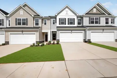 New construction Multi-Family house 1121 Barred Owl Trl, Rolesville, NC 27587 plan Coleman - image