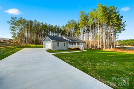 New construction Single-Family house 4951 Grace Chapel Rd, Granite Falls, NC 28630 - image
