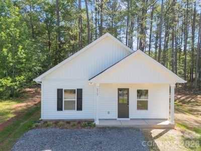 New construction Single-Family house 1300 Rainbow Dr, Shelby, NC 28152 - image