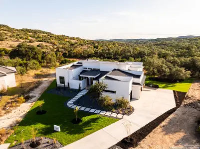 New construction Single-Family house 23205 Logan Cyn, San Antonio, TX 78205 - image