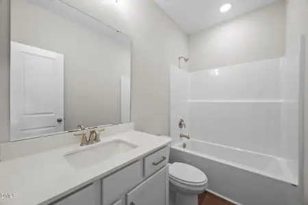 New construction Single-Family house 1218 Petite Terre Ct, New Bern, NC 28560 - image 6