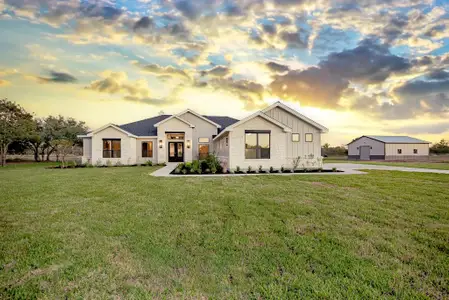 New construction Single-Family house 104 Terra Vista Ranch Rd, Victoria, TX 77904 plan Dominion - image 2