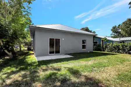 New construction Single-Family house 436 13Th Pl Sw, Vero Beach, FL 32962 null- photo 20 20