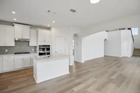 New construction Single-Family house 338 Dogvane Cir, Kyle, TX 78640 plan Lamar - 2 Car - image