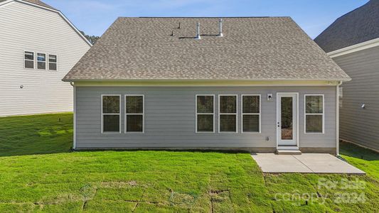 New construction Single-Family house 4042 Caymen Bay Ct, Tega Cay, SC 29708 Laney- photo 29 29