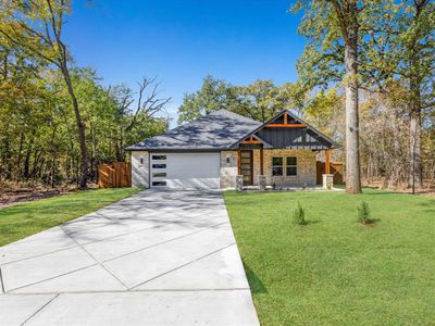 New construction Single-Family house 105 Oakwood Dr, Trinidad, TX 75163 - image