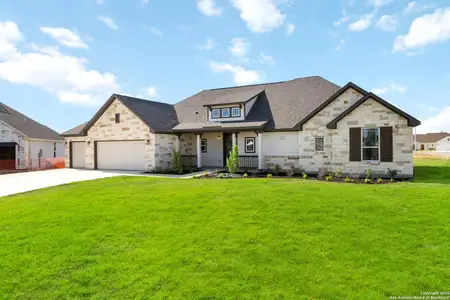 New construction Single-Family house 541 Alta Vista Dr, Pleasanton, TX 78064 plan Madison - image