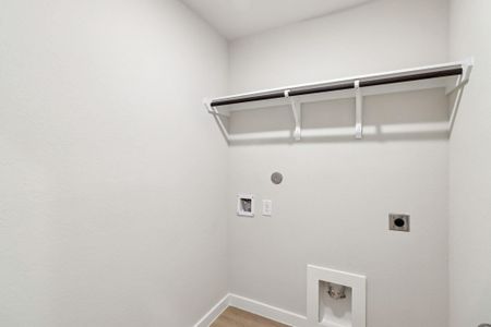 New construction Single-Family house 510 Tejas Village Pkwy, Beasley, TX 77417 plan Linden - image 19