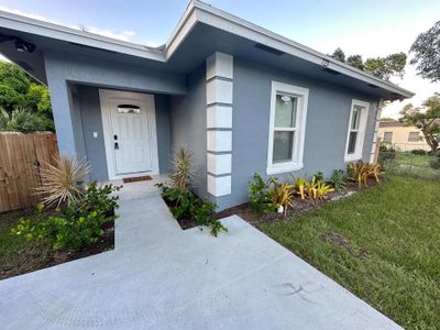 New construction Single-Family house 723 20Th Street, West Palm Beach, FL 33407 - photo 0