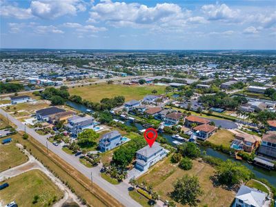 New construction Single-Family house 548 Estuary Shore Lane, Apollo Beach, FL 33572 - photo 90 90