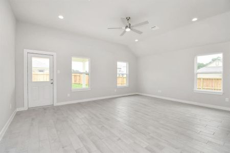New construction Single-Family house 3014 Bury Park Dr, Spring, TX 77373 Plan 210- photo 20 20