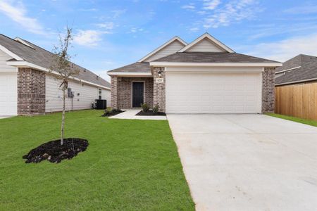 New construction Single-Family house 435 Woodhouse Way, Everman, TX 76140 The Pinewood- photo 0