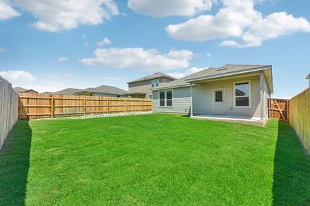 New construction Single-Family house 405 Paradise Canyon Dr, Jarrell, TX 76537 Hewitt- photo 16 16