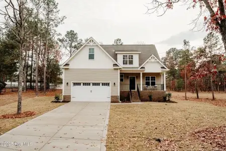New construction Single-Family house 9 Tull Ln, Pinehurst, NC 28374 - image