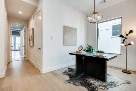New construction Single-Family house 2323 Richton St, Houston, TX 77098 - image 7