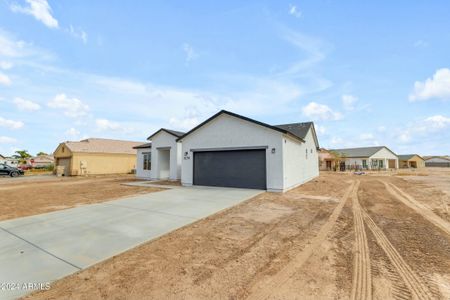 New construction Single-Family house 10298 W Devonshire Dr, Arizona City, AZ 85123 null- photo 2 2