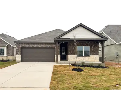 New construction Single-Family house 1417 Burrs Ferry Ct, Seguin, TX 78155 plan Carter - image