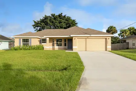 New construction Single-Family house 4232 Sw Port St Lucie Blvd, Port St. Lucie, FL 34953 - image