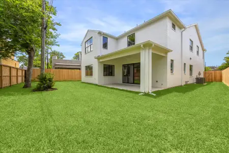 New construction Single-Family house 1344 Ebony Ln, Houston, TX 77018 plan The Emery - image 3