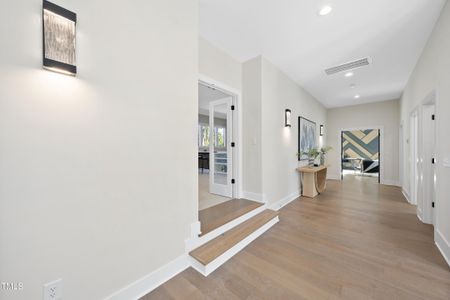 New construction Single-Family house 662 Manchester Dr, Raleigh, NC 27609 null- photo 21 21