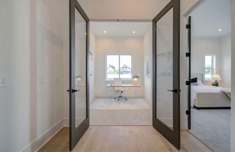 New construction Single-Family house 1653 Bingle Rd, Houston, TX 77055 - image 2