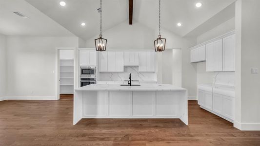 New construction Single-Family house 1045 Woodland Rd, Weatherford, TX 76088 plan Hillside - image 14