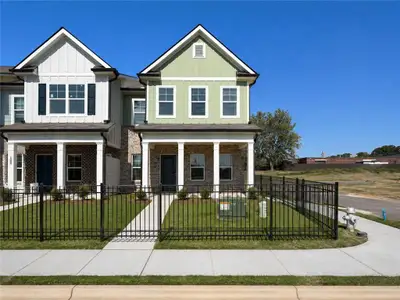 New construction Townhouse house 3261 Lake Carlton Rd Sw, Unit 24, Loganville, GA 30052 - image