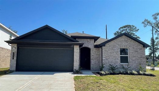 New construction Single-Family house 250 Bella Way, Pinehurst, TX 77362 - photo 0