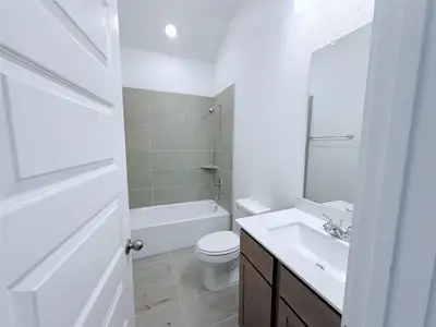 New construction Single-Family house 2221 Sonder Shore Dr, Katy, TX 77493 plan Basswood II Sunterra 50s - image 11