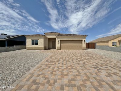 New construction Single-Family house 14554 S Amado Boulevard, Arizona City, AZ 85123 - photo 0