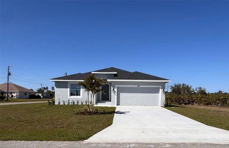 New construction Single-Family house 148 Lime Tree Park, Rotonda West, FL 33947 plan SEA BREEZE - image