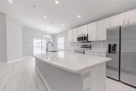 New construction Single-Family house 6042 Ballast Dr, Wimauma, FL 33598 plan Raychel - image 6