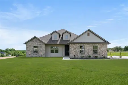 New construction Single-Family house 7012 Ranchview Pl, Springtown, TX 76082 plan The Carter - image