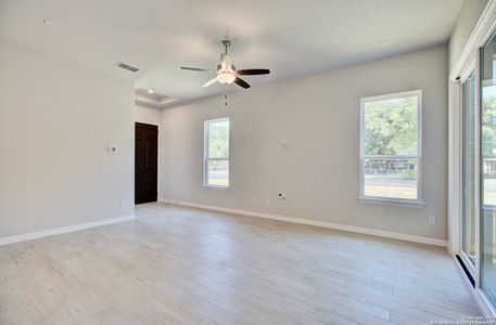 New construction Single-Family house 885 Casetta Trail, New Braunfels, TX 78130 Patio Series - Comal- photo 7 7