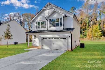 New construction Single-Family house 3549 Lake Rd, Charlotte, NC 28269 - image