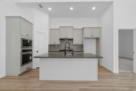 New construction Single-Family house 10915 Middle Ridge Dr, Missouri City, TX 77459 plan Montague - image 11