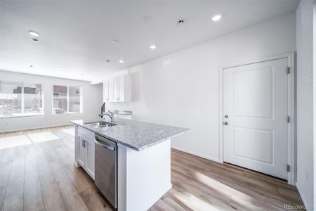 New construction Single-Family house 46569 Sunflower Ln, Bennett, CO 80102 - image 10