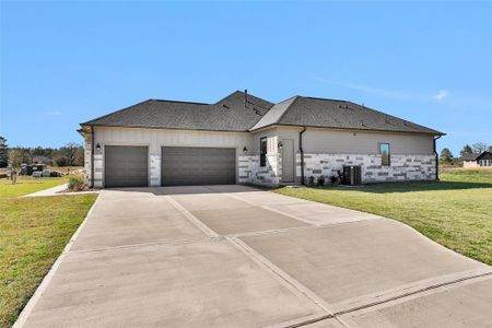 New construction Single-Family house 25104 Grace Vista Wy, Montgomery, TX 77356 Plan Unknown- photo 3 3