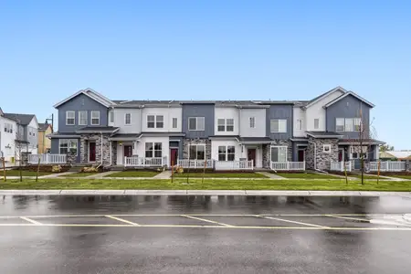 New construction Multi-Family house 7613 S Mobile Wy, Centennial, CO 80016 plan 305 - image