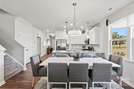 New construction Single-Family house 6412 Alanbrook Rd, Unit 068, Charlotte, NC 28215 null- photo 14 14