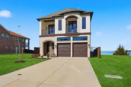 New construction Single-Family house 18023 Lake Ray Hubbard Dr, Forney, TX 75126 - image